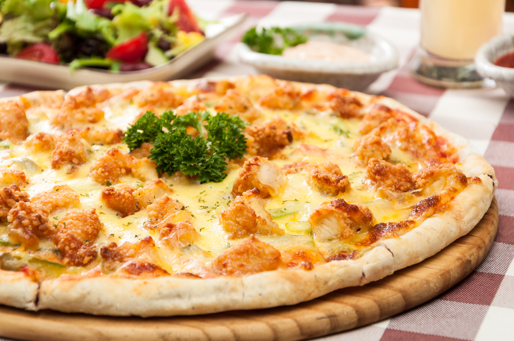 uma deliciosa pizza de Frango